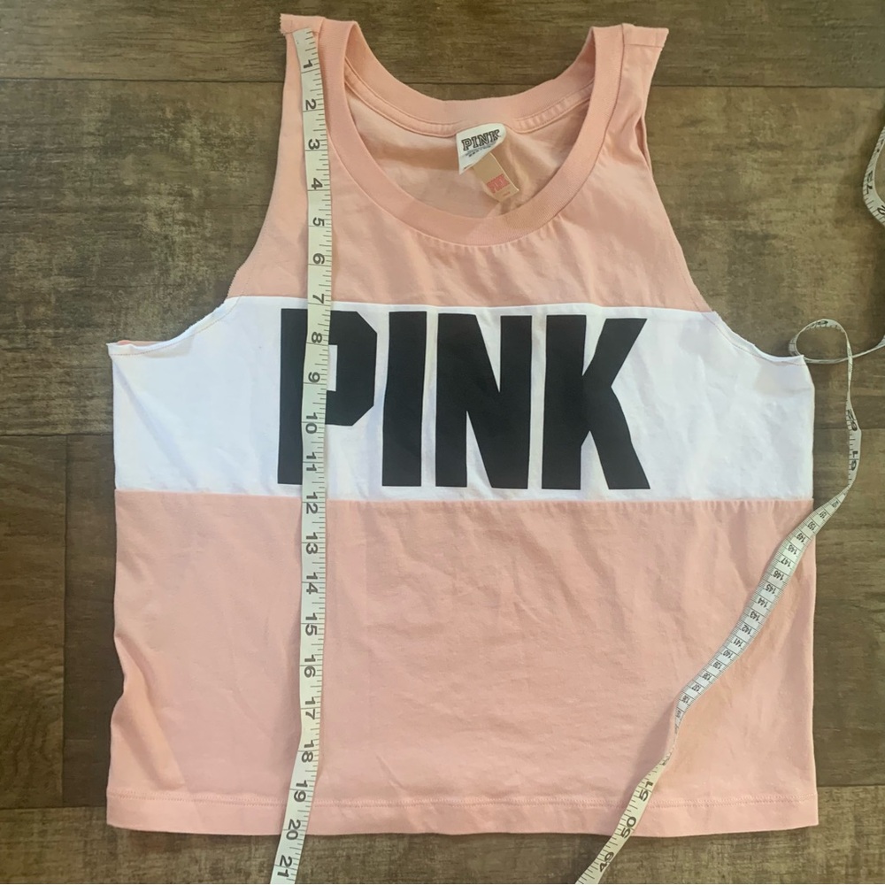New Victoria’s Secret outfit Tank NWT and High waisted shorts - Picture 4 of 13
